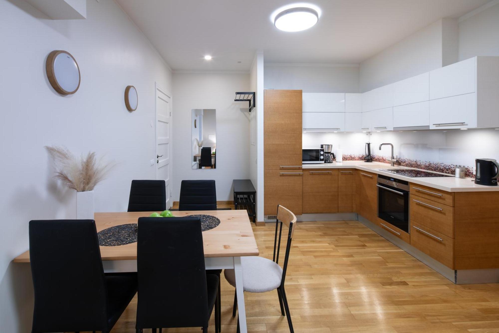 Riga Embassy Center Apartment With Parking Exterior foto